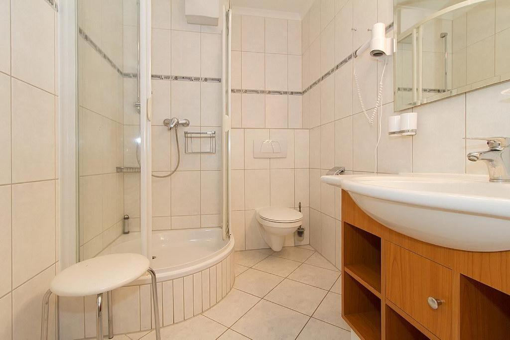 Apartmenthaus Atlantik Apartmenthaus Atlantik 213 Ostseebad Kühlungsborn المظهر الخارجي الصورة